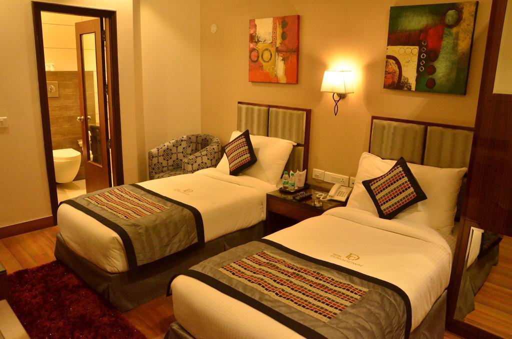 Hotel Down Town Jalandhar Zimmer foto
