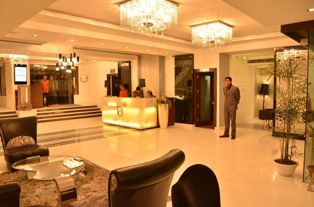 Hotel Down Town Jalandhar Exterior foto